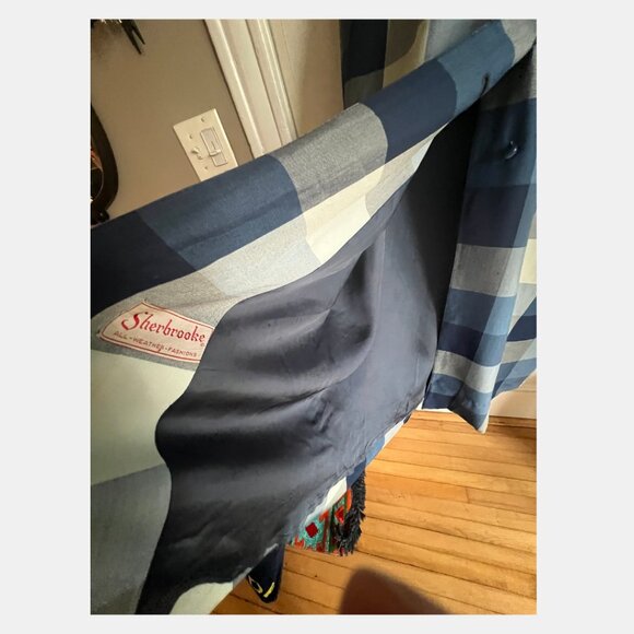 VINTAGE - Blue and Cream Checkered Drape Coat - Picture 7 of 13